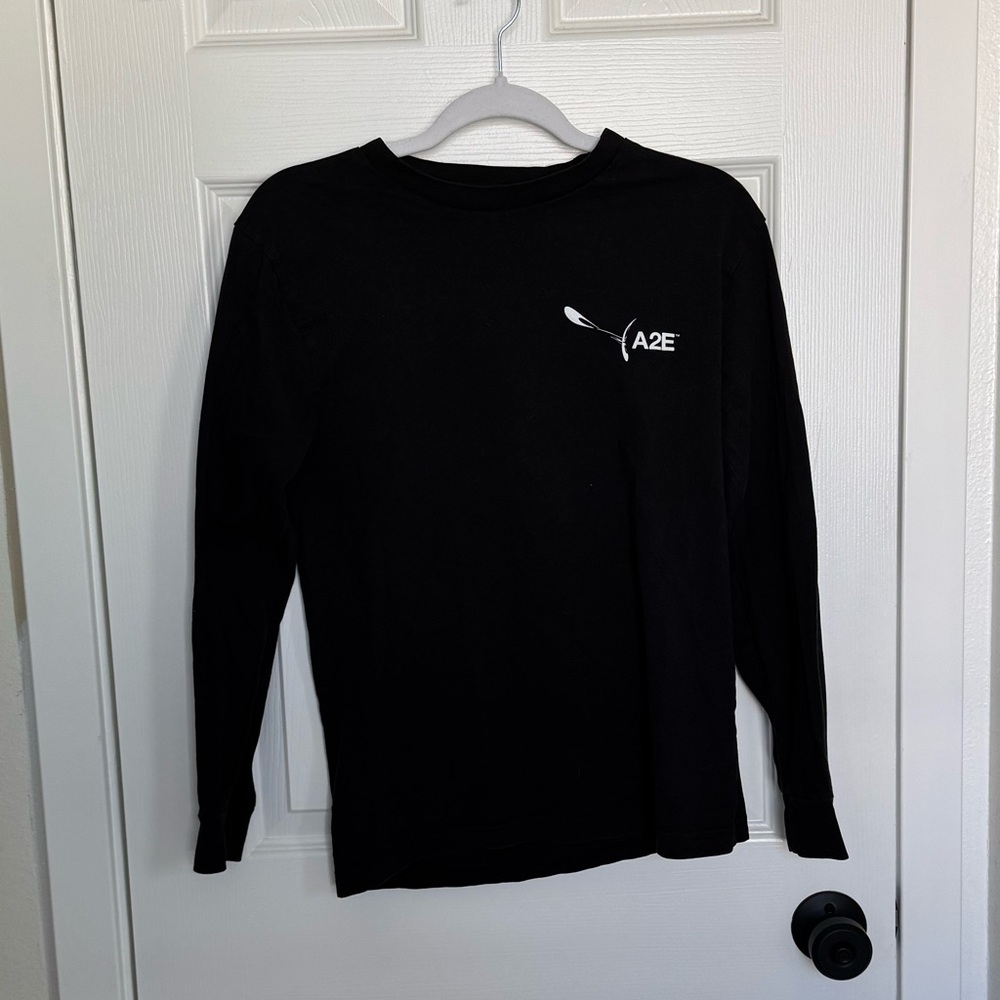 Porter robinson’s Air2earth long sleeve black shirt. Size M but fits like an XS